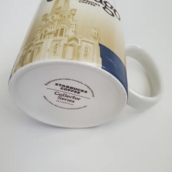 Starbucks Collector Series Chicago Skyline Mug 2009 - Picture 4 of 11